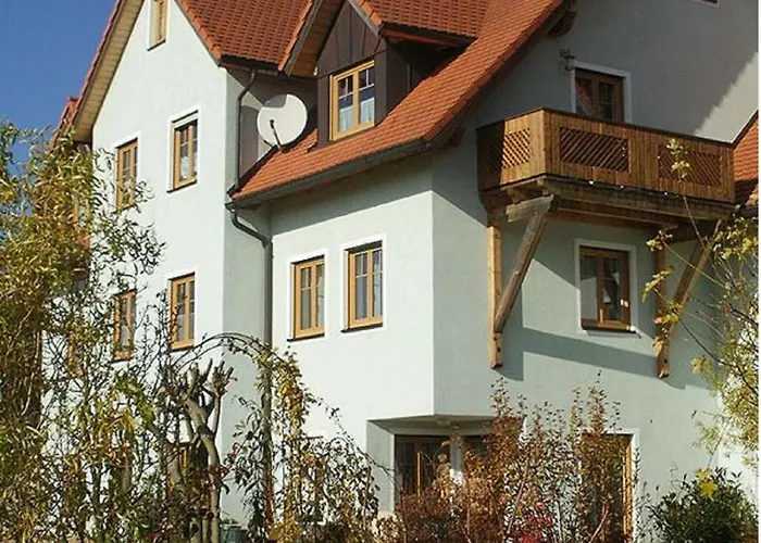 Am Kirchberg Kapplblick * Neualbenreuth